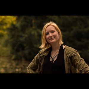 Meet your Posher, Mackenzie